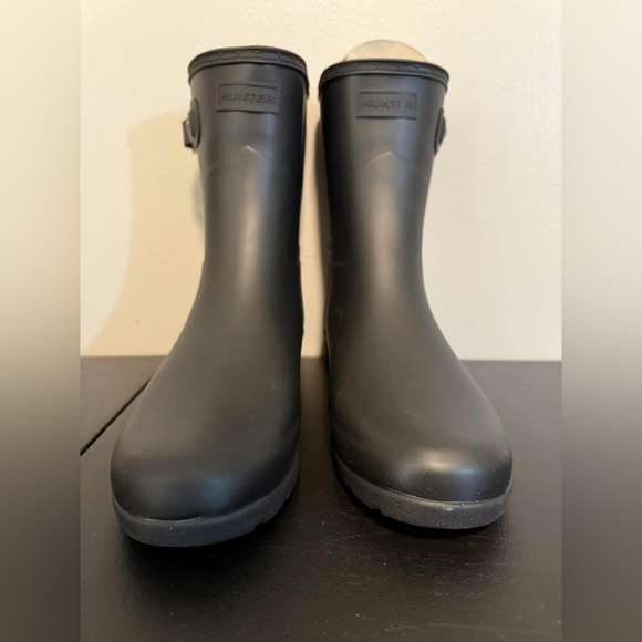 NIB size 11 Hunter boots - Picture 1 of 2